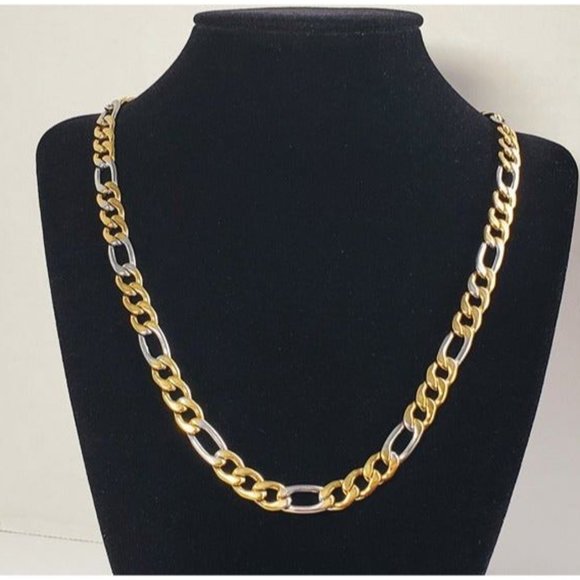 28" Womens 18K Gold Silver Mixed Two Tone Figaro Chain Link Necklace Jewelry 18 - Picture 2 of 4